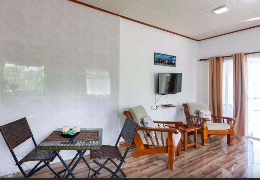 Happy Stay Villa Grand Anse  ภายนอก รูปภาพ